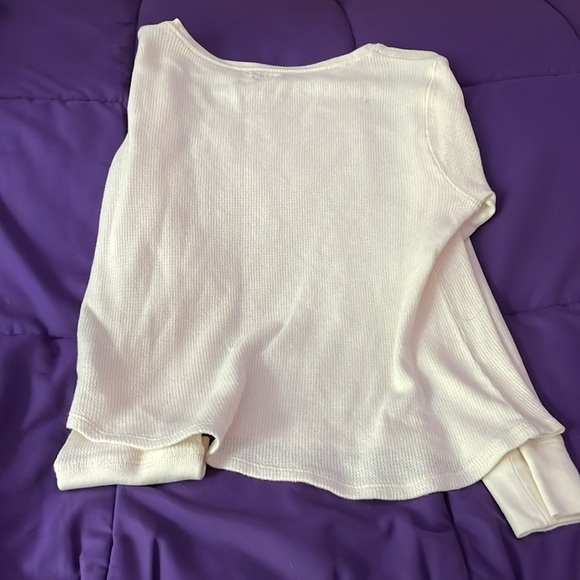 Old navy White long sleeve shirt - Picture 3 of 3